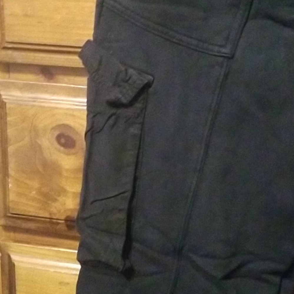 Fabletics sweats - Picture 2 of 3